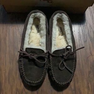 Ugg Dakota sz 8